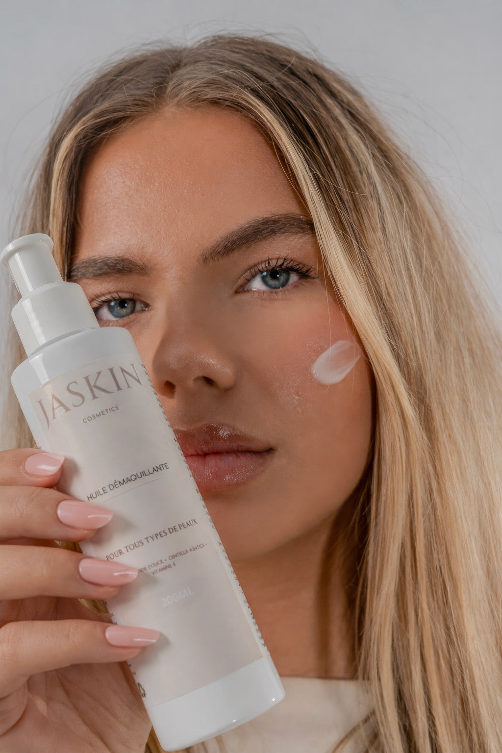 Huile démaquillante douceur – Nettoyage & confort, 200 ml