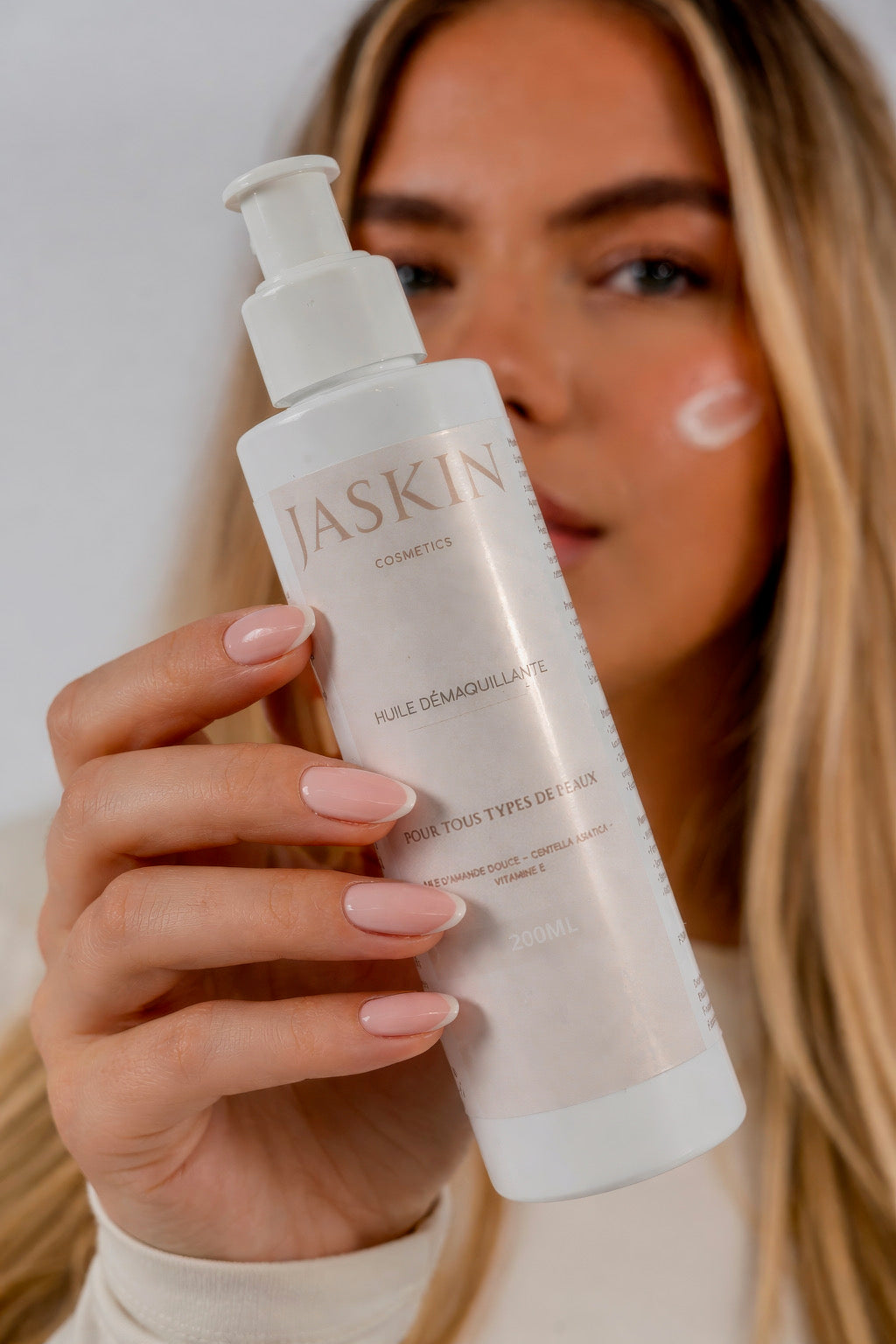 Huile démaquillante douceur – Nettoyage & confort, 200 ml